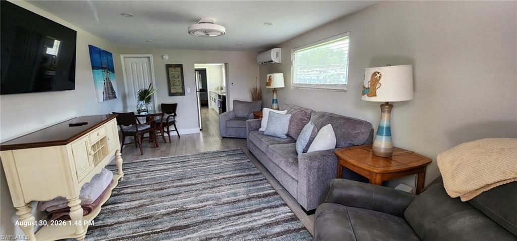 4813 Esplanade St Property Photo 6
