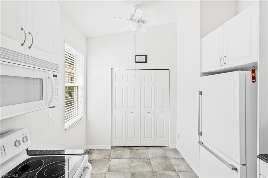 9290 Springview Loop Property Photo 11