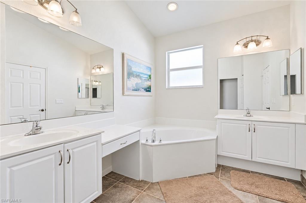 9290 Springview Loop Property Photo 16