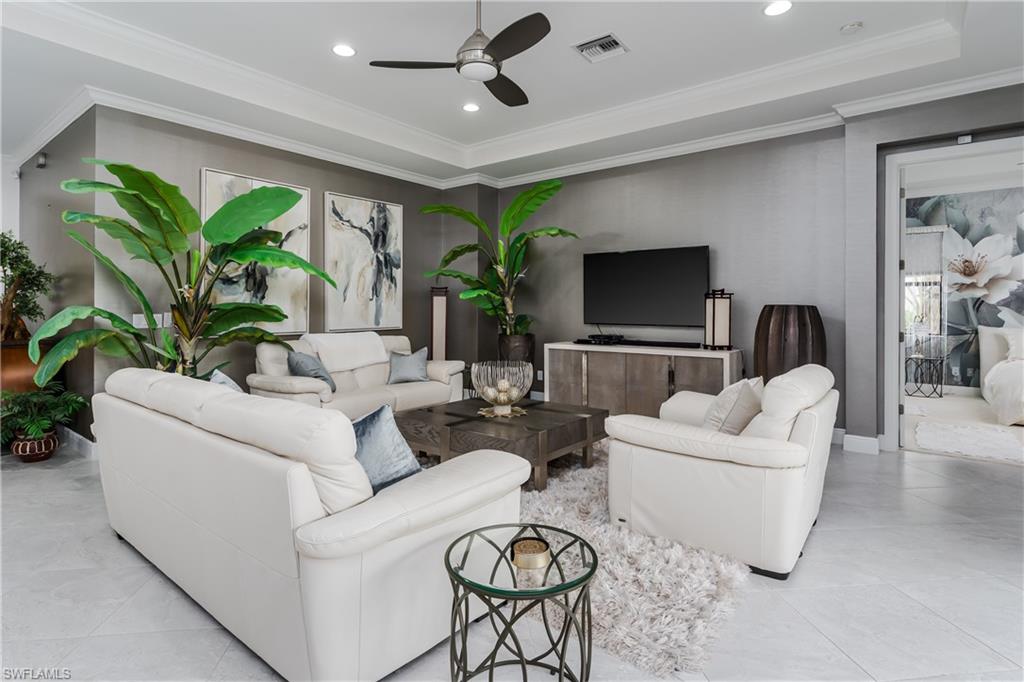 4664 Abaca CIR Property Photo 1