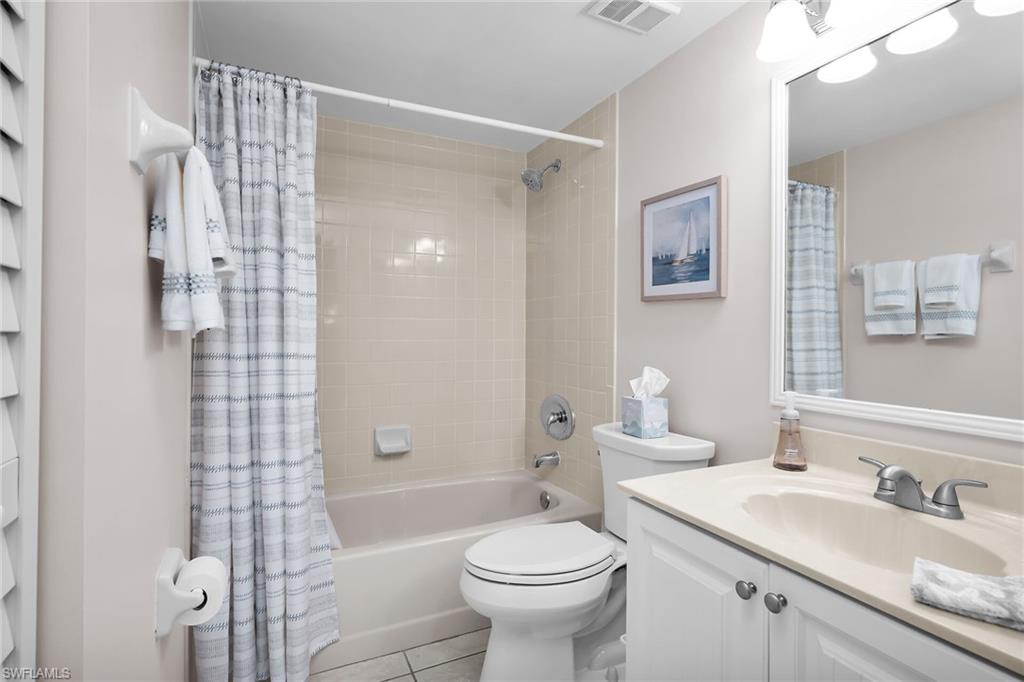 3675 Amberly Cir C207 Property Photo 8