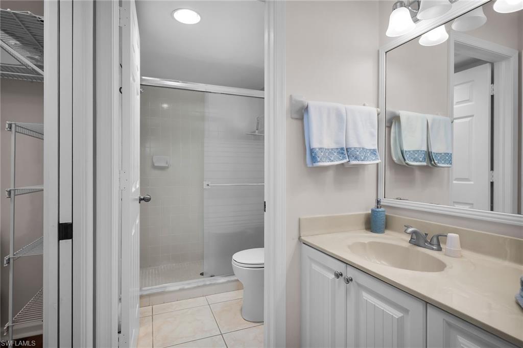 3675 Amberly Cir C207 Property Photo 19