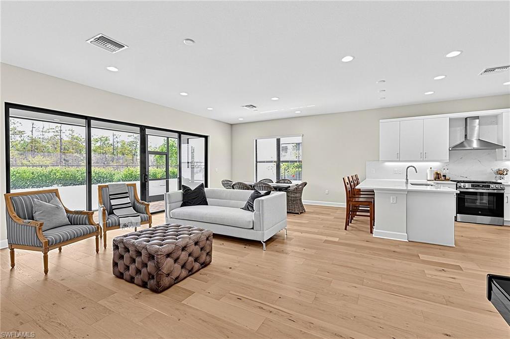 21013 Teak Tree Ter Property Photo 7