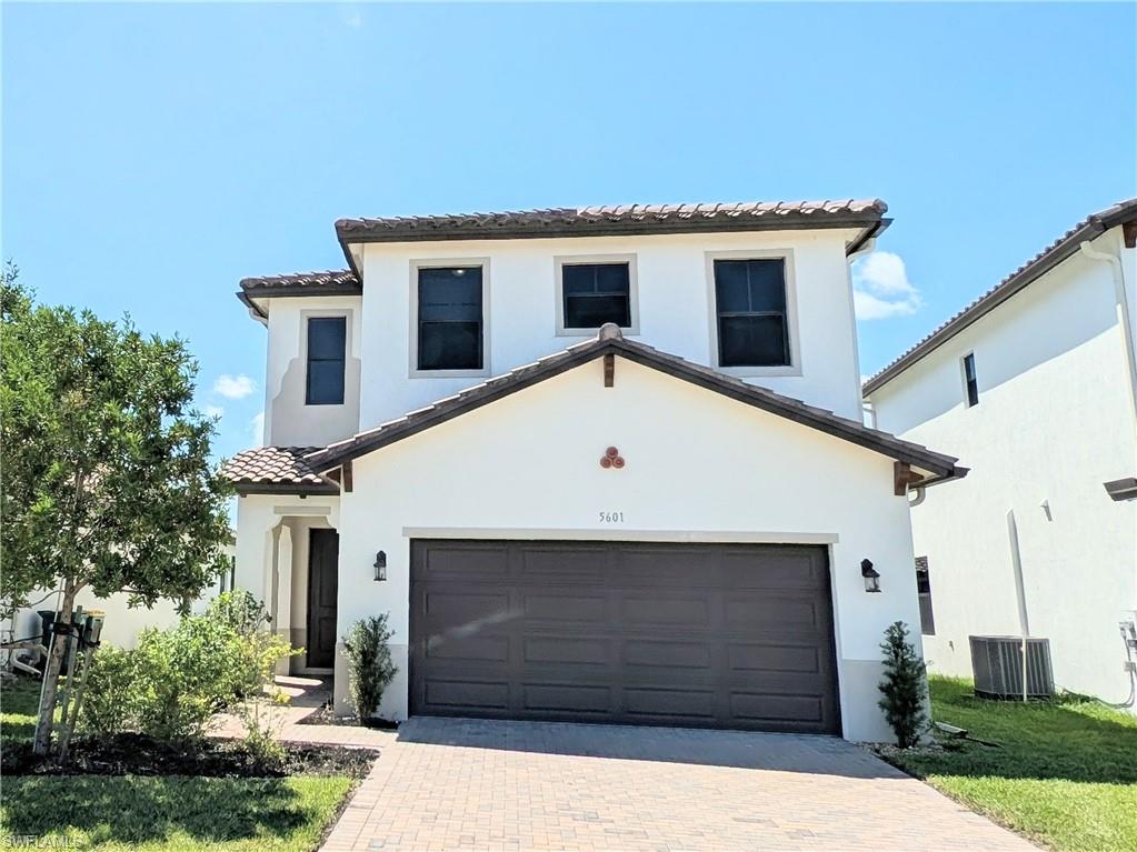 5601 Cobalto Way Property Photo 1