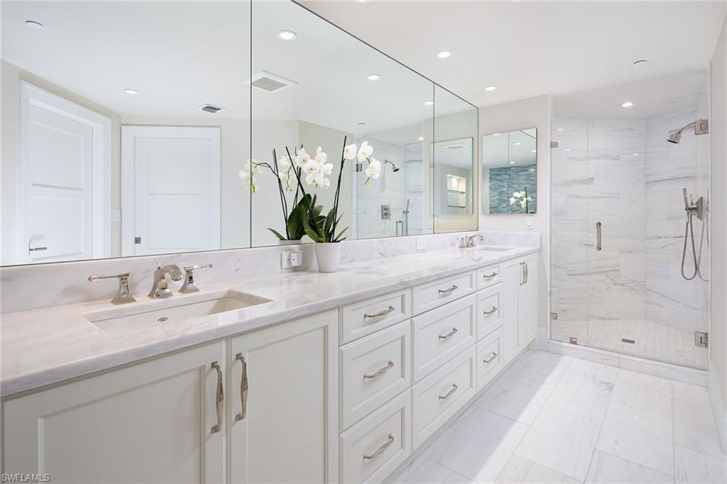 3991 Gulf Shore Blvd N 301 Property Photo 14
