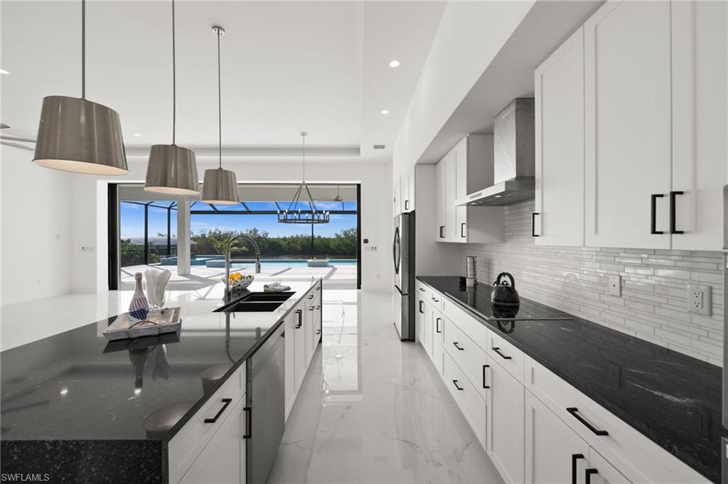 3512 Surfside Blvd Property Photo 10