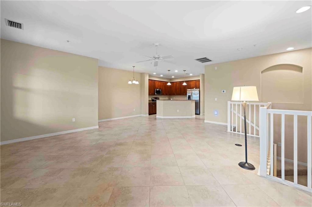 9050 Capistrano St N 4102 Property Photo 7