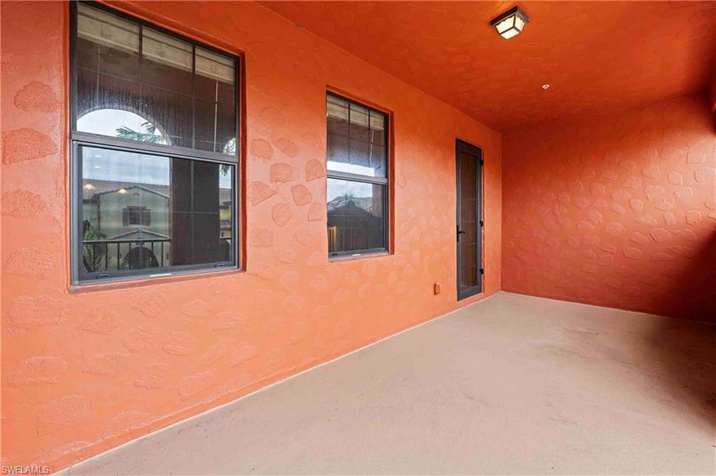 9050 Capistrano St N 4102 Property Photo 32