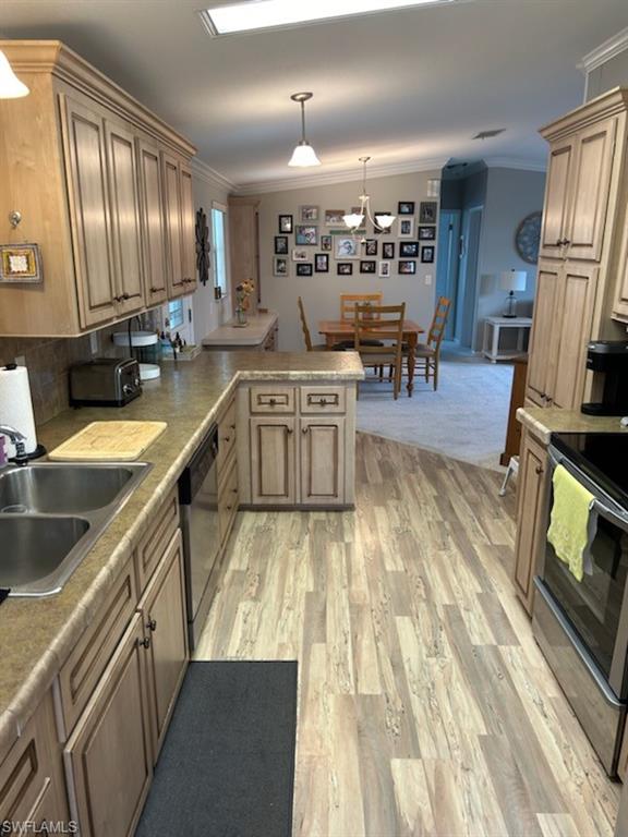 24945 Windward Blvd Property Photo 9