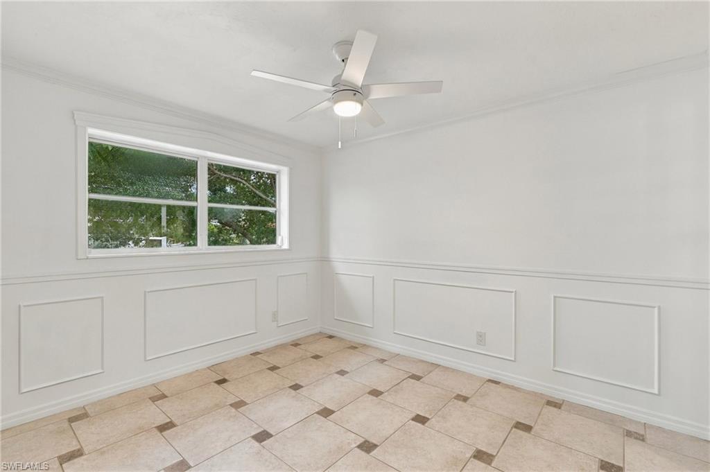 1195 Clam Ct 203 Property Photo 14