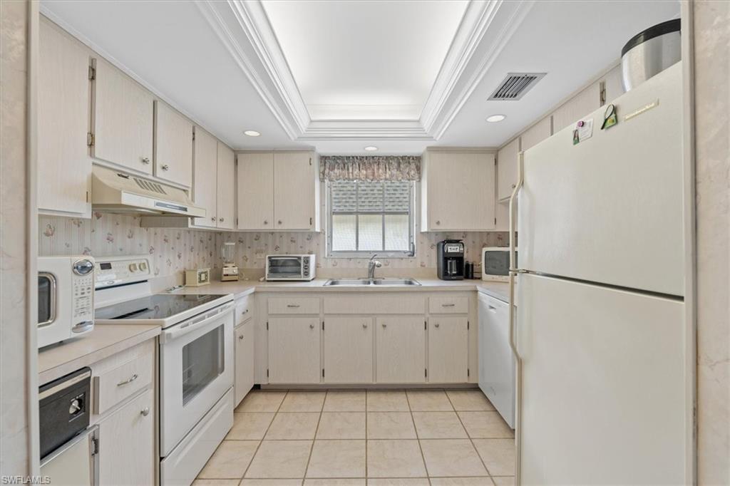 226034439 Property Photo 11