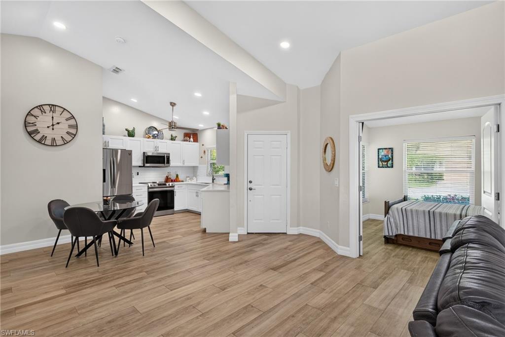 11055 Longshore Way W Property Photo 10