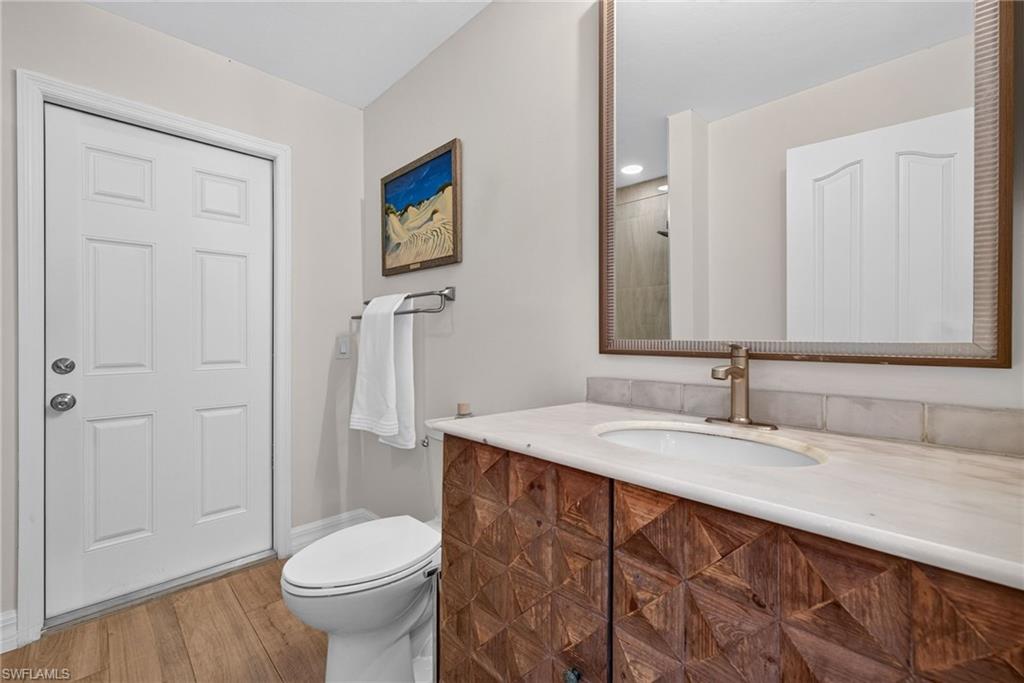 11055 Longshore Way W Property Photo 24