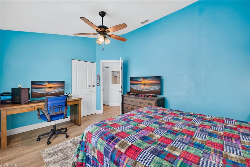 11055 Longshore Way W Property Photo 26