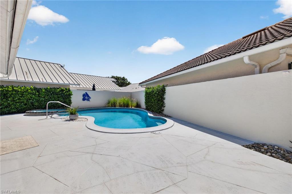 11055 Longshore Way W Property Photo 33