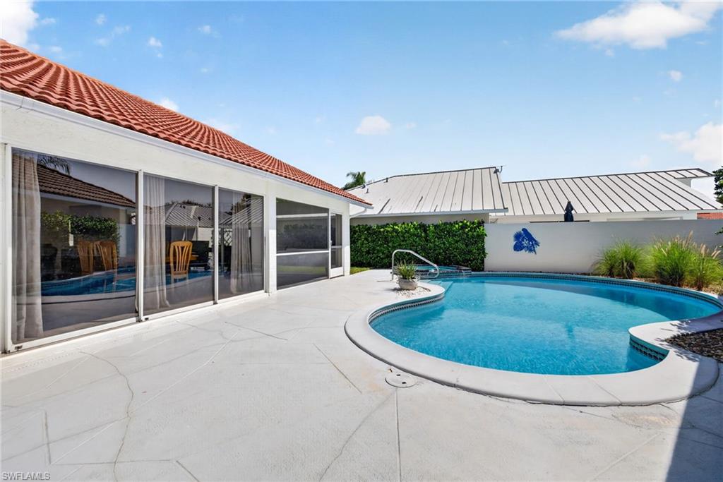 11055 Longshore Way W Property Photo 34