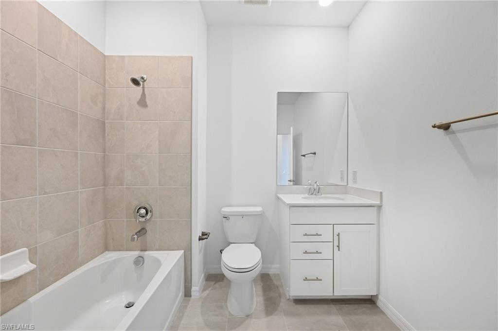 5598 Newcastle Ct 5922 Property Photo 16