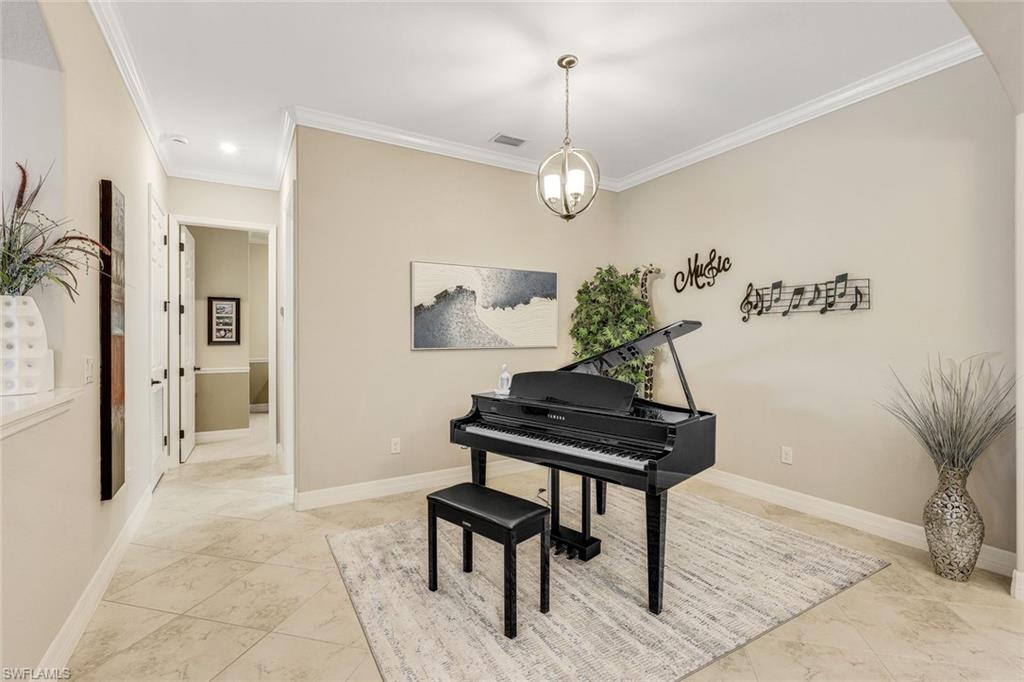 28112 Kerry Ct Property Photo 5