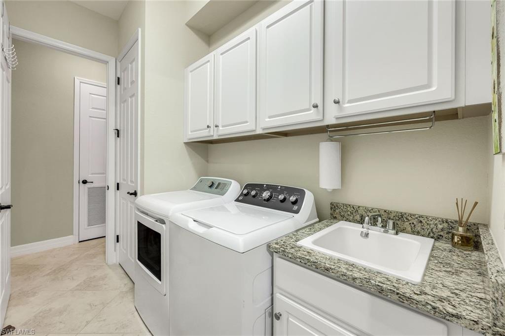 28112 Kerry Ct Property Photo 28