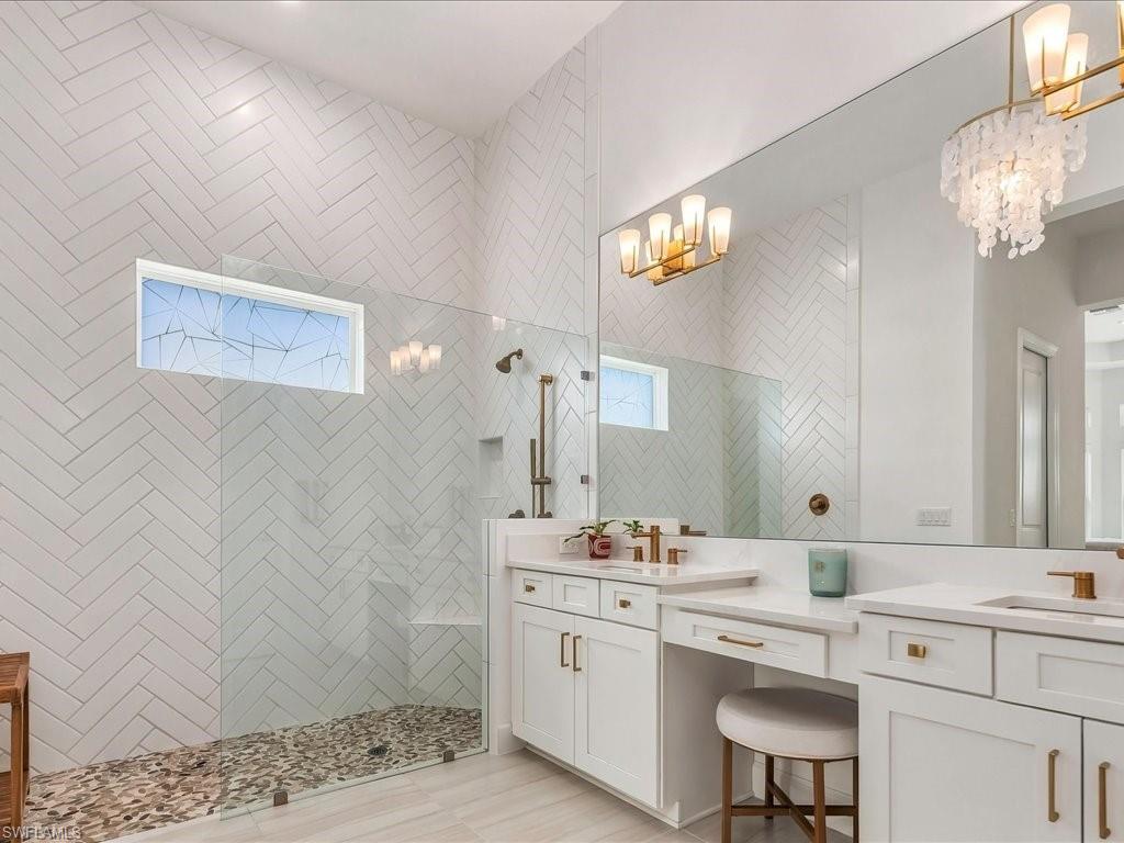 15584 Montello Ln Property Photo 34