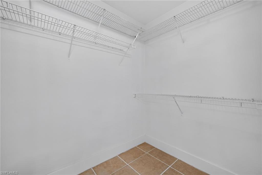 1295 Henley St 1207 Property Photo 8