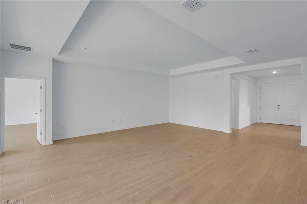 5180 Sugarwood Dr Property Photo 11