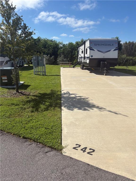 242 Horizon Rd Property Photo 3