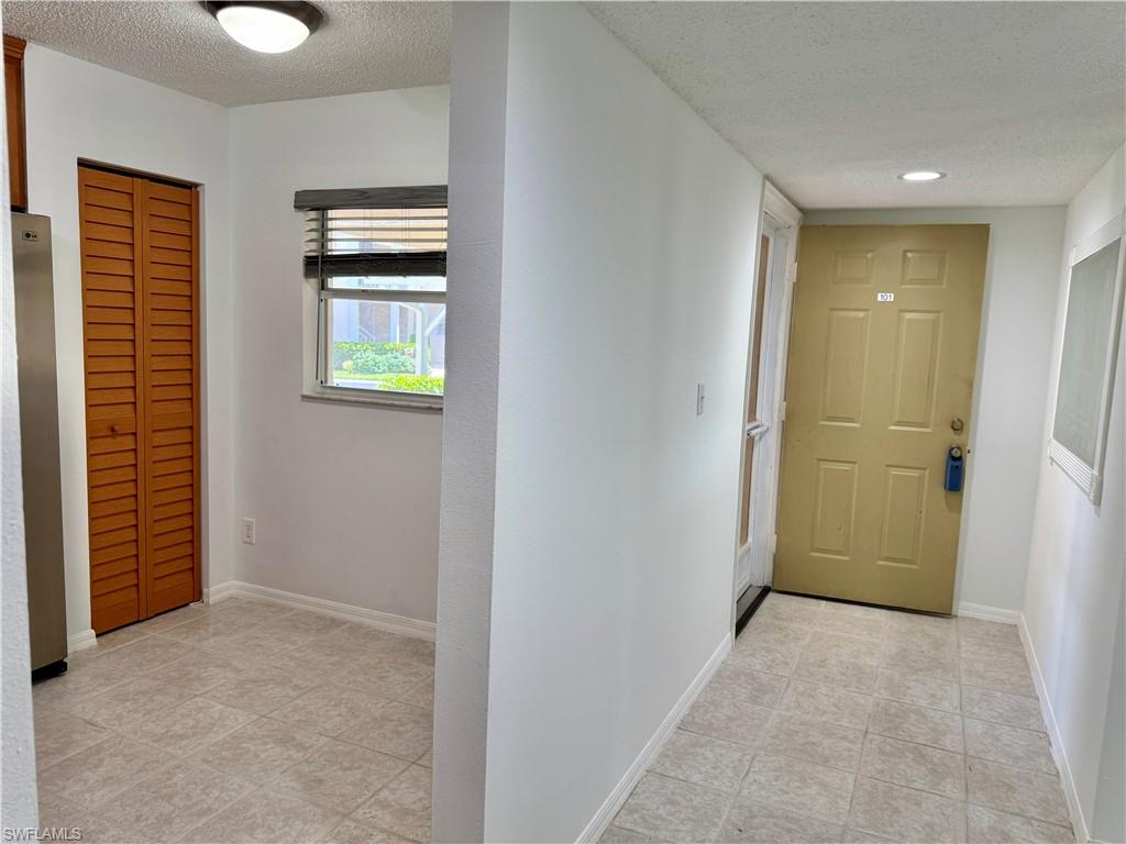 661 Squire Cir 101 Property Photo 21