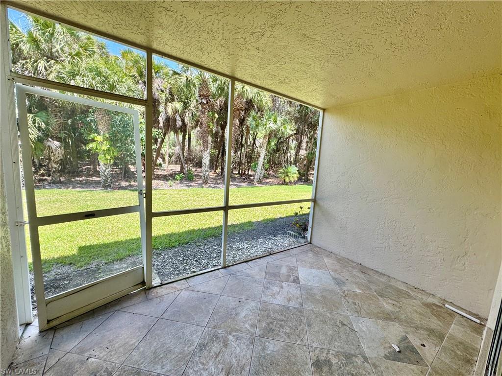 661 Squire Cir 101 Property Photo 22