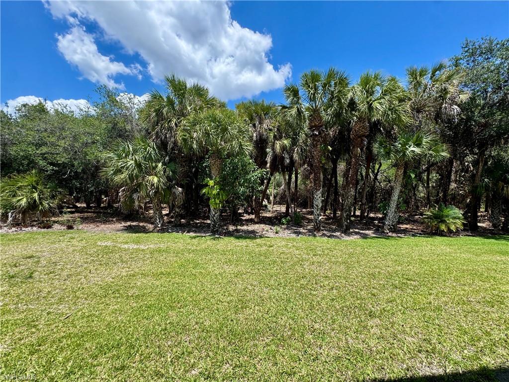 661 Squire Cir 101 Property Photo 24