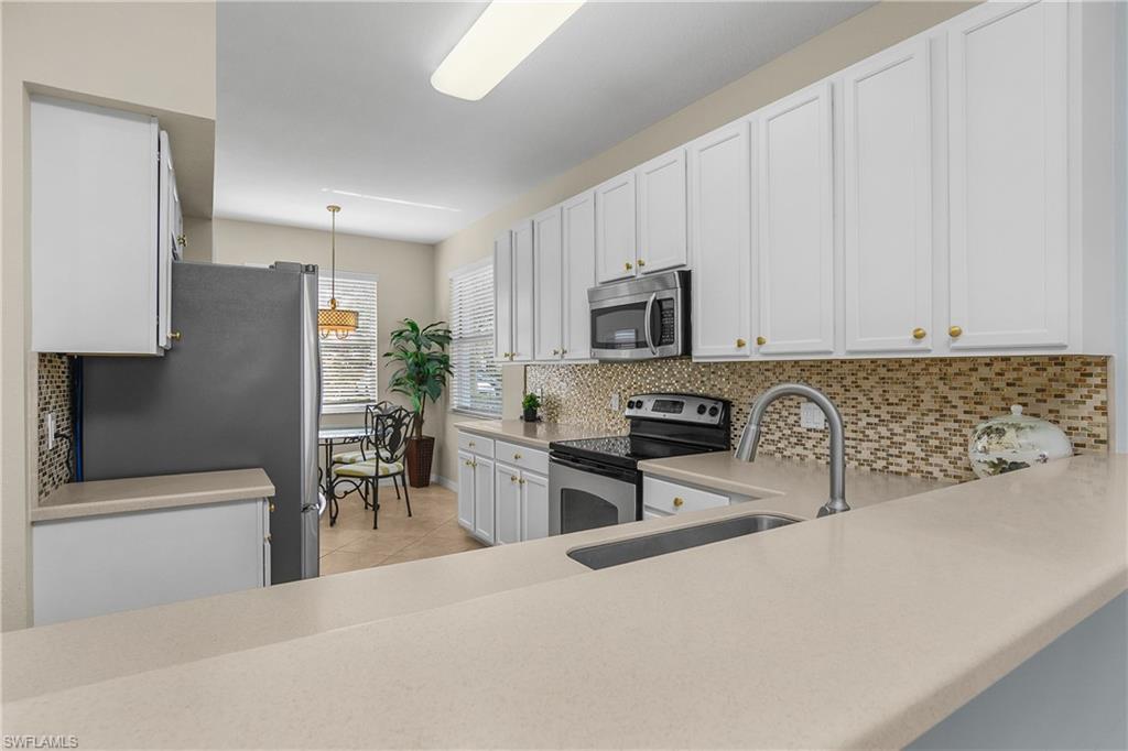 10349 Heritage Bay Blvd 2111 Property Photo 10