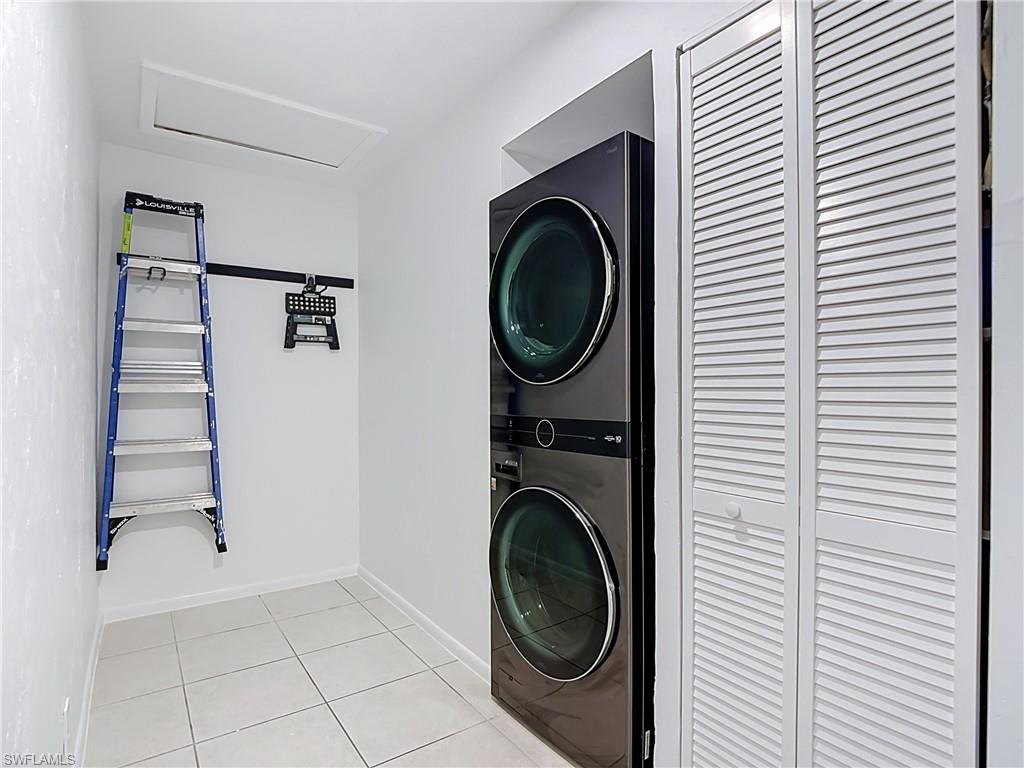 4079 Northlight Dr 2 Property Photo 31