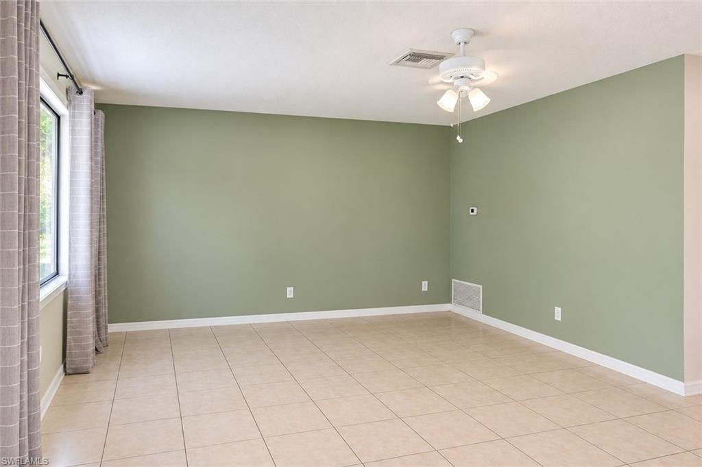1111 Gifford Ave N Property Photo 4