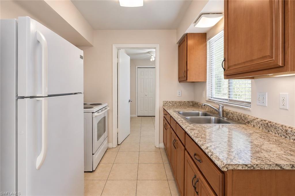 1111 Gifford Ave N Property Photo 10