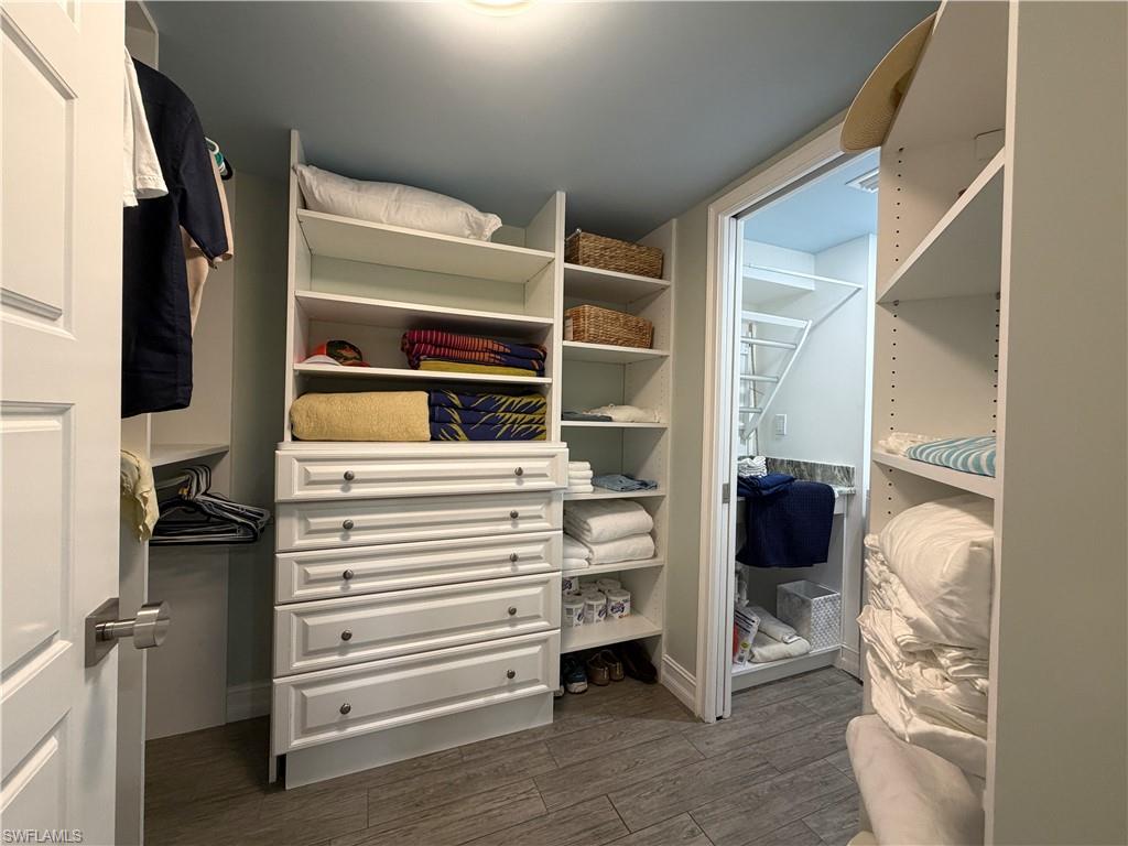 9101 Vanderbilt Dr 204 Property Photo 23