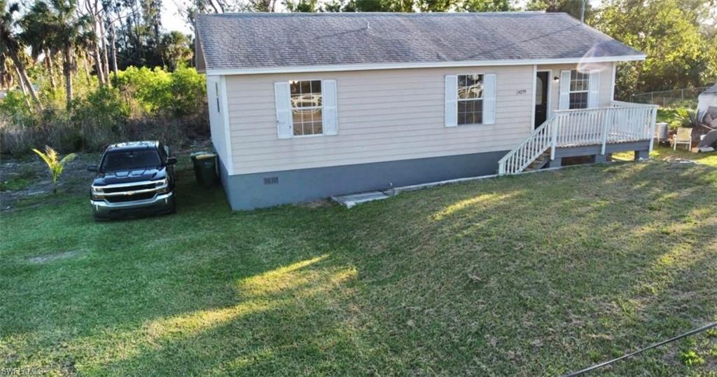 24299 Airport Rd Property Photo 1