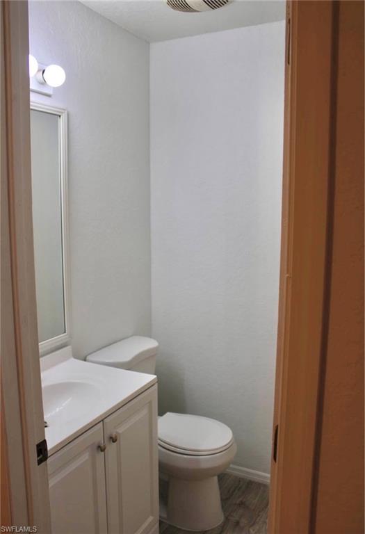 24299 Airport Rd Property Photo 13