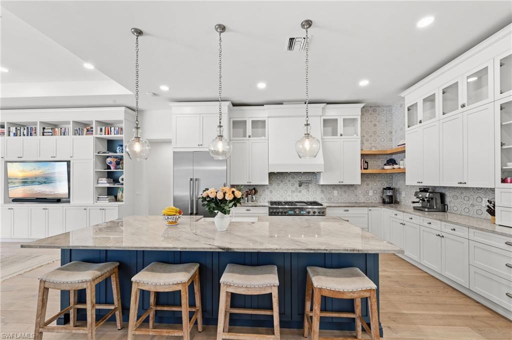 9235 The Ln Property Photo 15