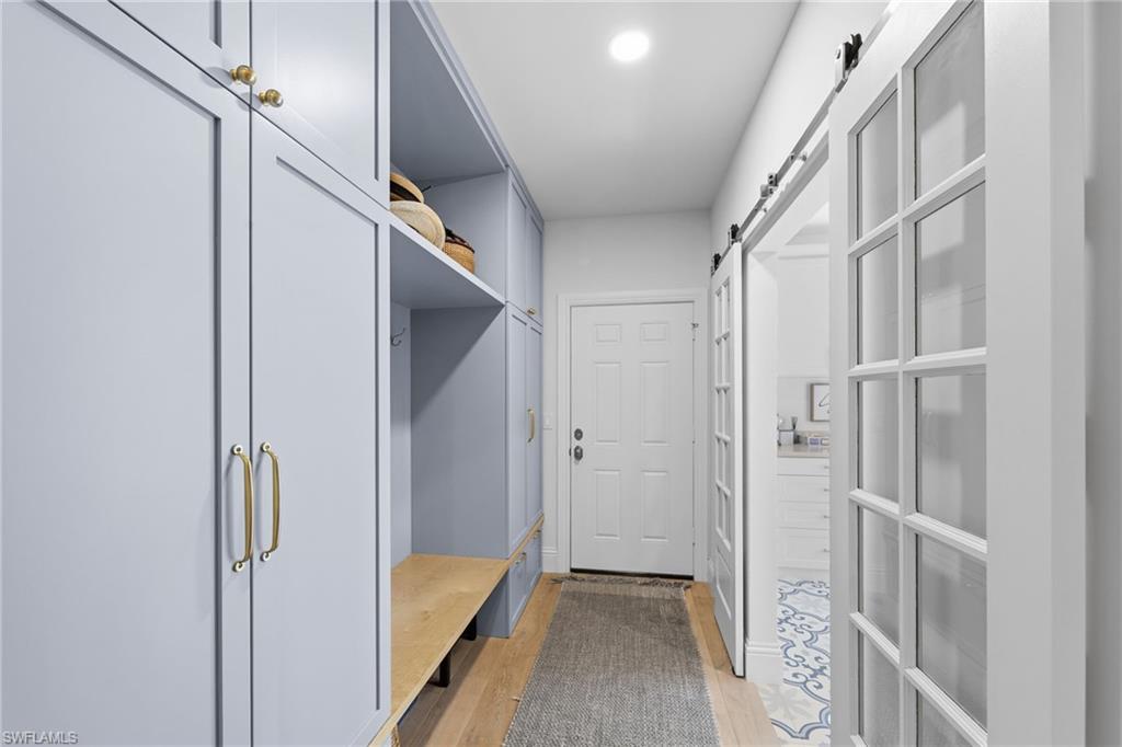 9235 The Ln Property Photo 24