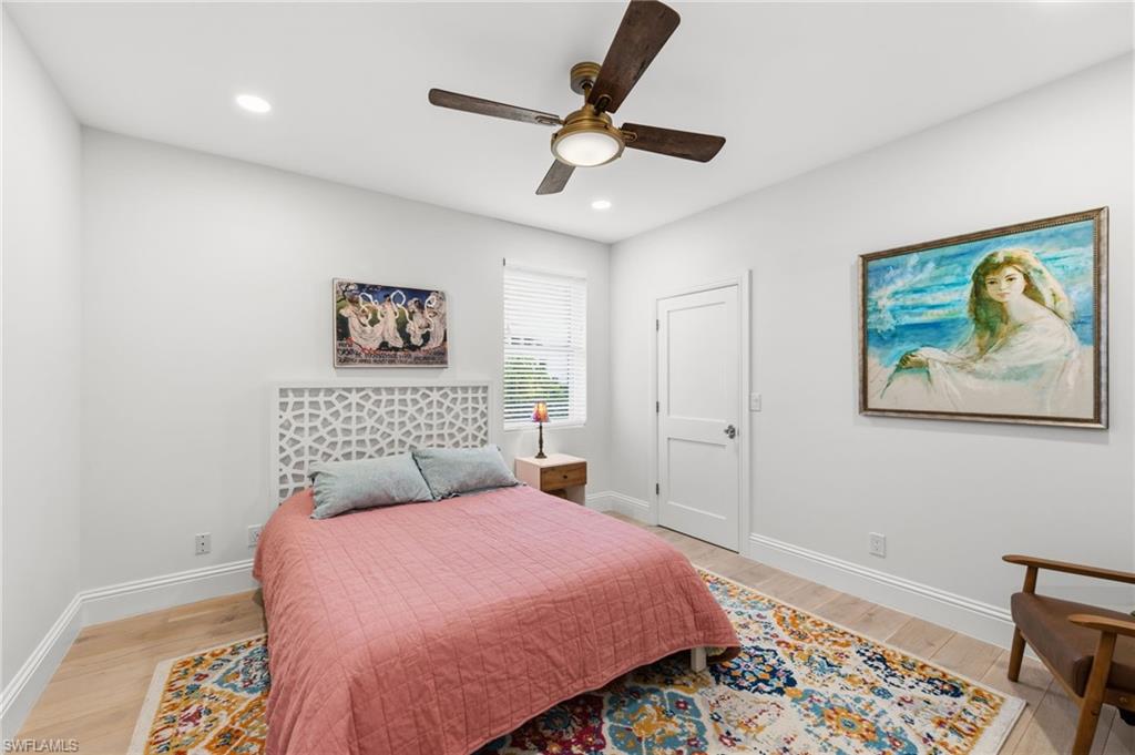 9235 The Ln Property Photo 32