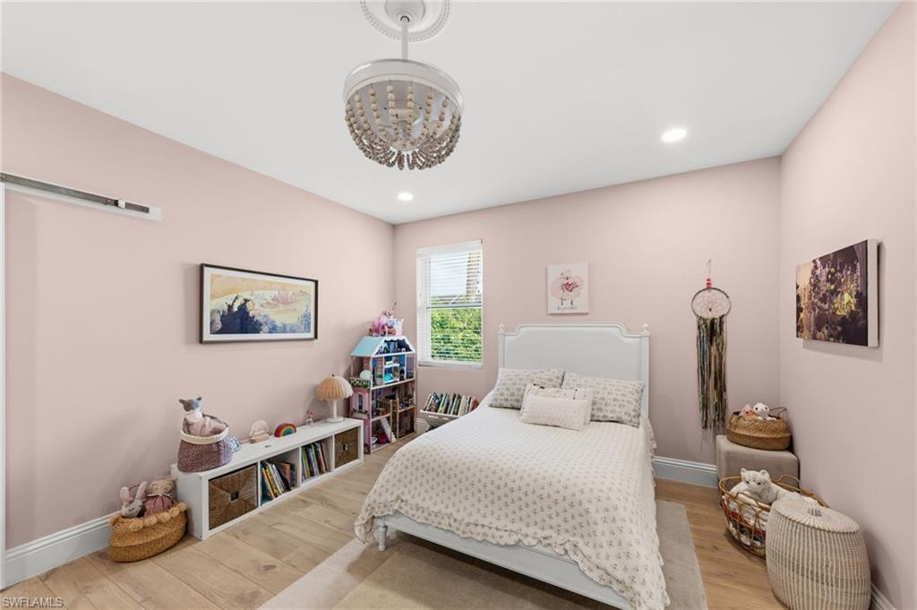 9235 The Ln Property Photo 33