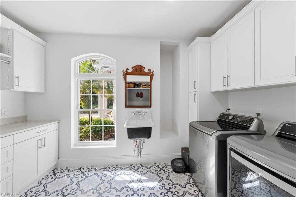 9235 The Ln Property Photo 43