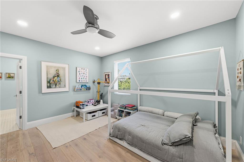 9235 The Ln Property Photo 45