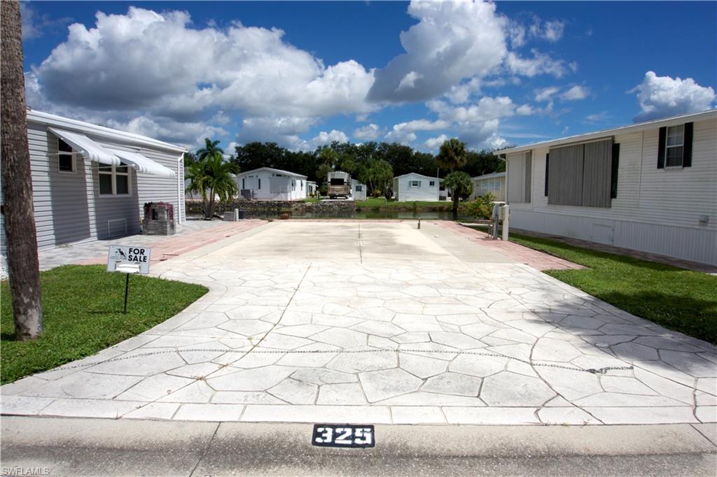 325 Imperial Wilderness Blvd Property Photo 1