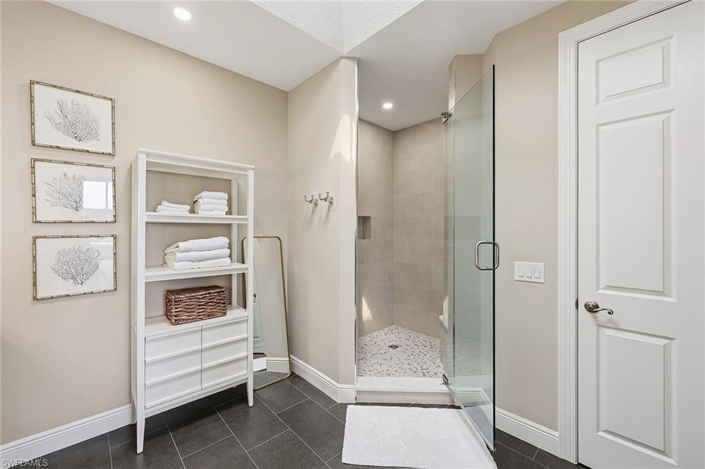 7687 Pebble Creek Cir 502 Property Photo 19