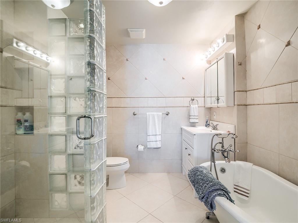 6020 Cypress Ln Property Photo 11