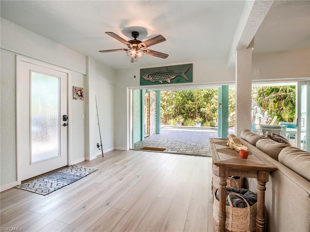 6020 Cypress Ln Property Photo 19