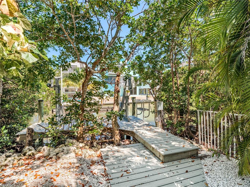 6020 Cypress Ln Property Photo 21