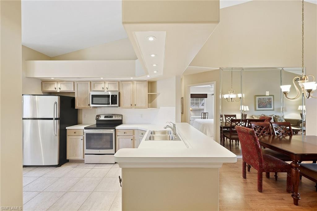 28072 Cavendish Ct 2207 Property Photo 8