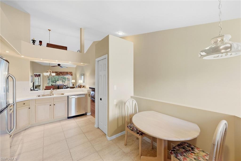 28072 Cavendish Ct 2207 Property Photo 9